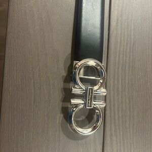 Salvatore Ferrafamo Gancini Switch belt